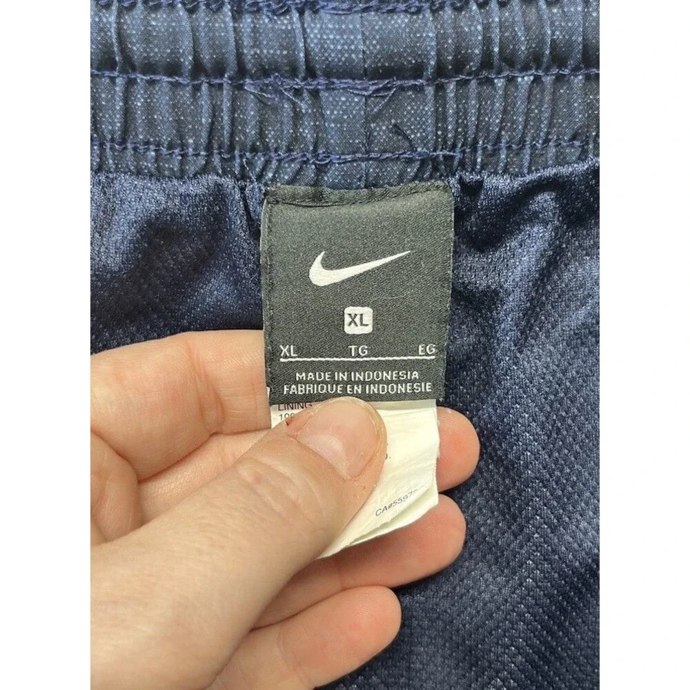 Nike Trunks Mens XL Stripe Split Breaker Volley Shorts Swoosh Outdoor Swim Beach